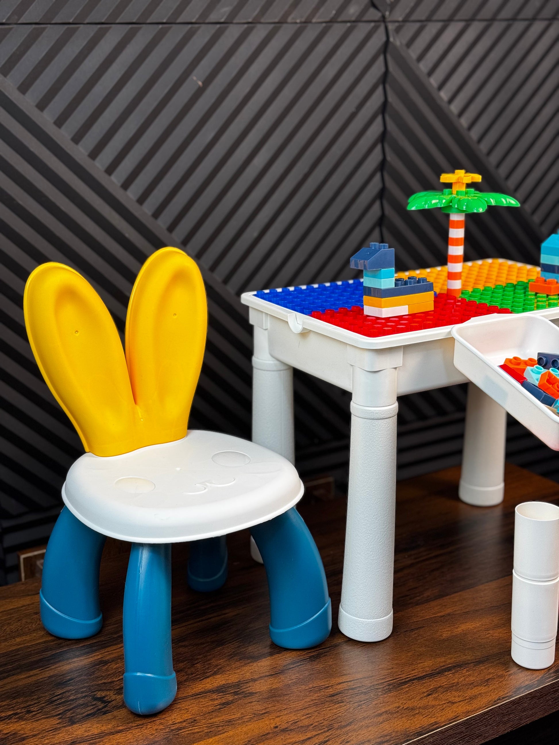 animal-world-table-building-blocks-102-pcs-diy-building-blocks-toy kids toy in Pakistan | Zilonay