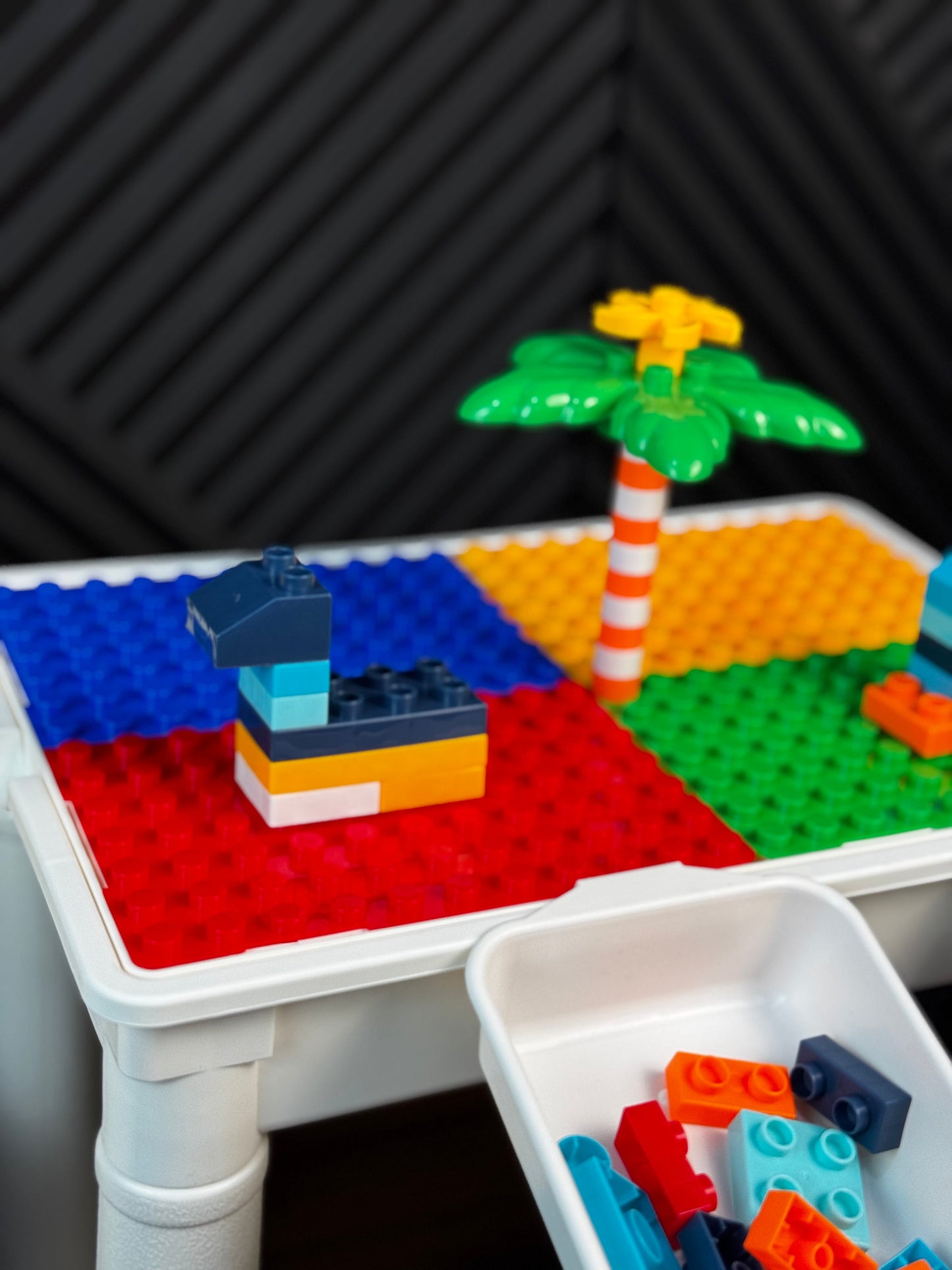 animal-world-table-building-blocks-102-pcs-diy-building-blocks-toy kids toy in Pakistan | Zilonay