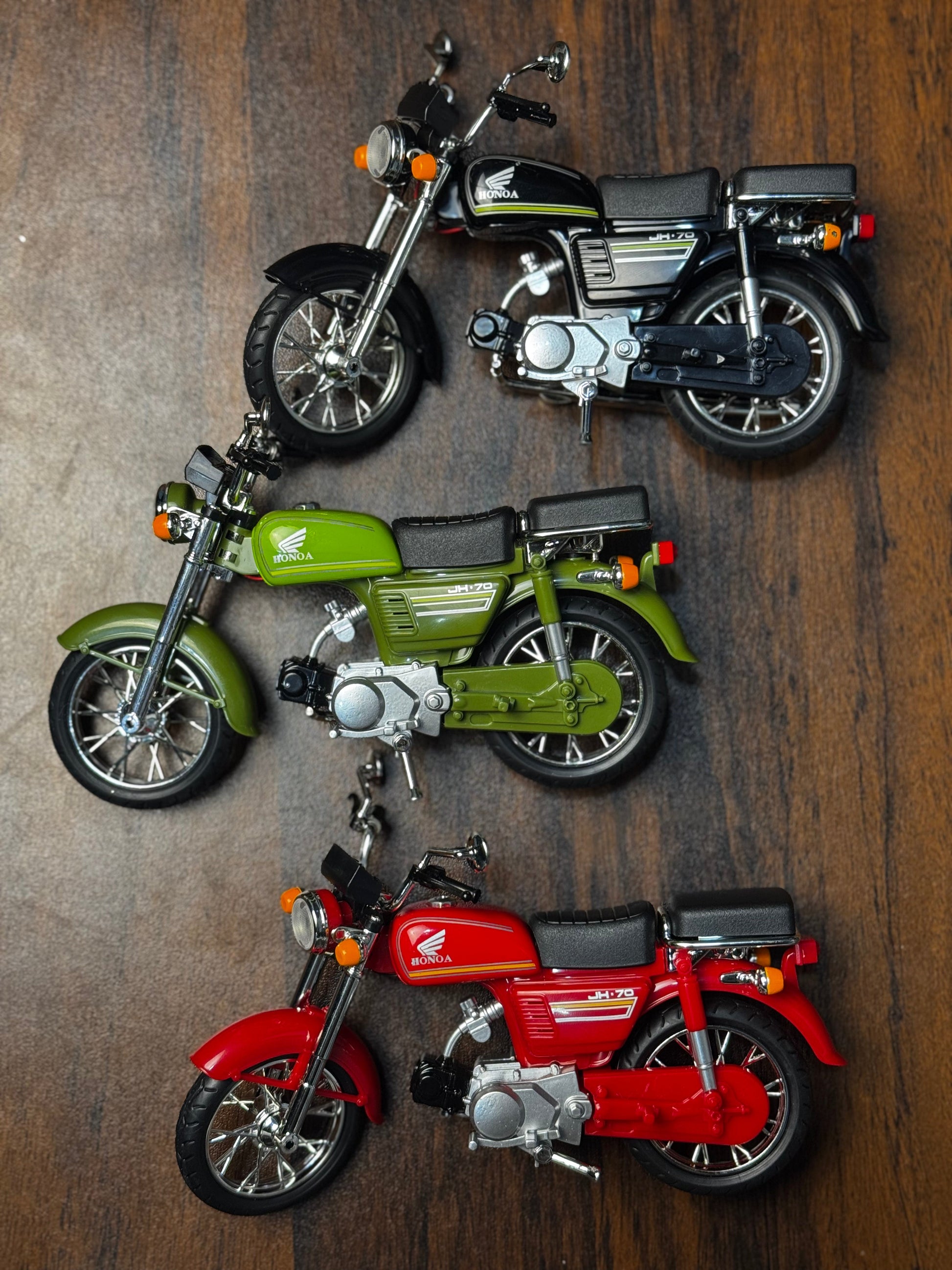 honda-70-bike-diecast-model-motorcycle kids toy in Pakistan | Zilonay