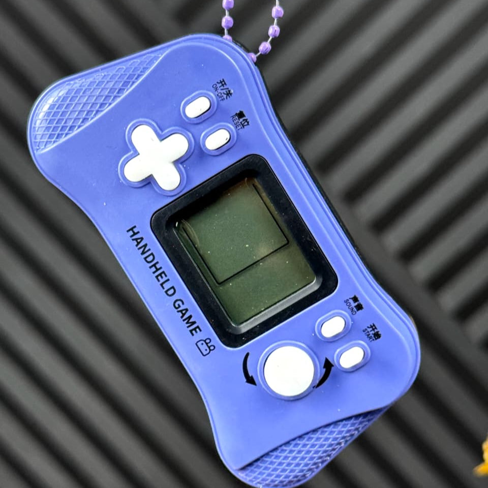 portable-retro-tetris-console-game kids toy in Pakistan | Zilonay