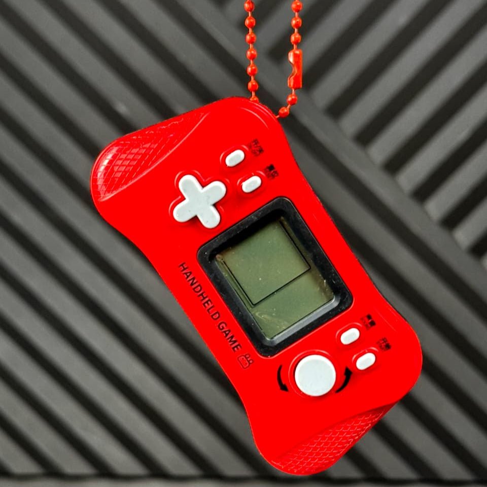 portable-retro-tetris-console-game kids toy in Pakistan | Zilonay