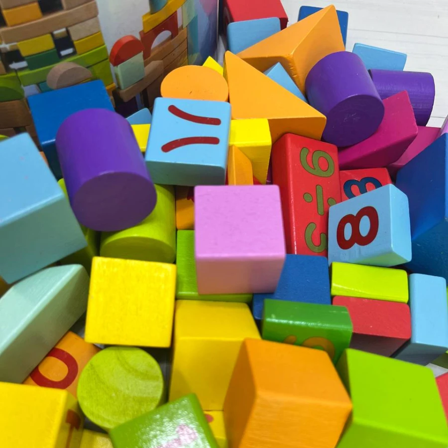 102-pcs-number-alphabet-building-blocks kids toy in Pakistan | Zilonay