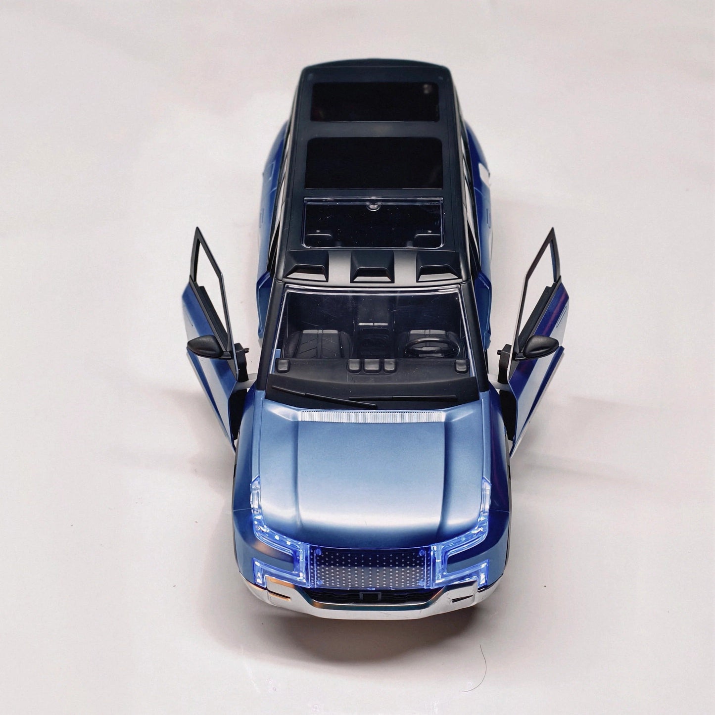 remote-control-u8-ev-suv-electric-car kids toy in Pakistan | Zilonay